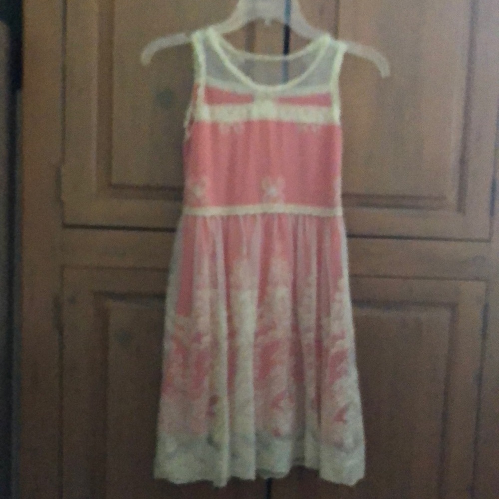 Girl dress size L